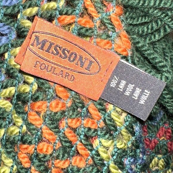 MISSONI Made in Italy 100% Wool Zig-Zag Fringe Poncho.      |O/S| - Picture 8 of 8